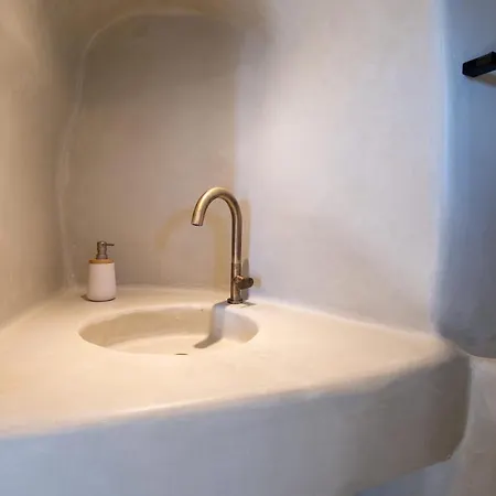 Santoroia Luxury By Caldera * Oia (Santorini)
